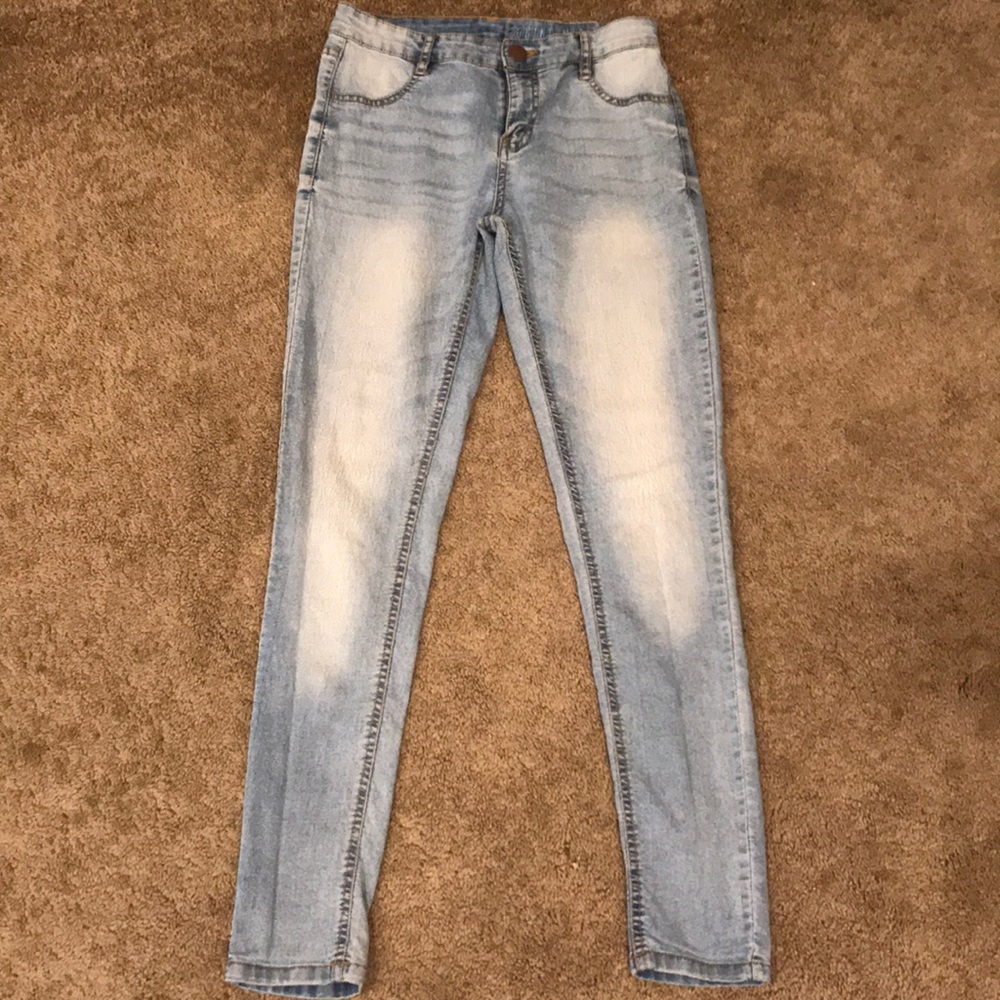 DENIM JEANS